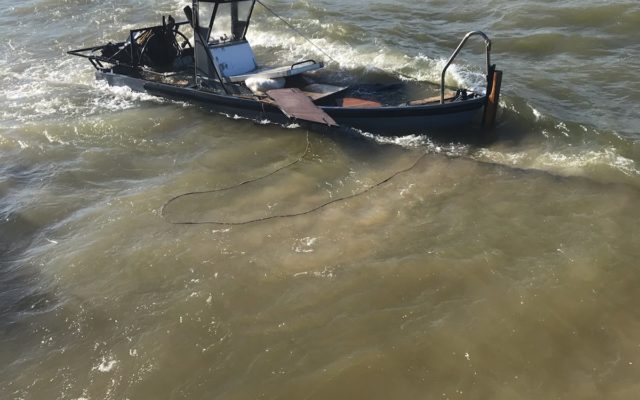 Tow Boat Wrecked Attempting Rescue on Saginaw Bay